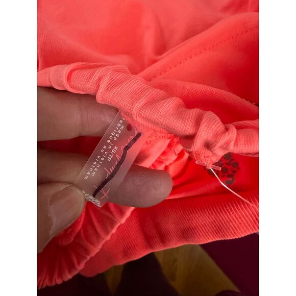 Free People Movement Hotshot Easy set -Neon coral - Picture 11 of 11